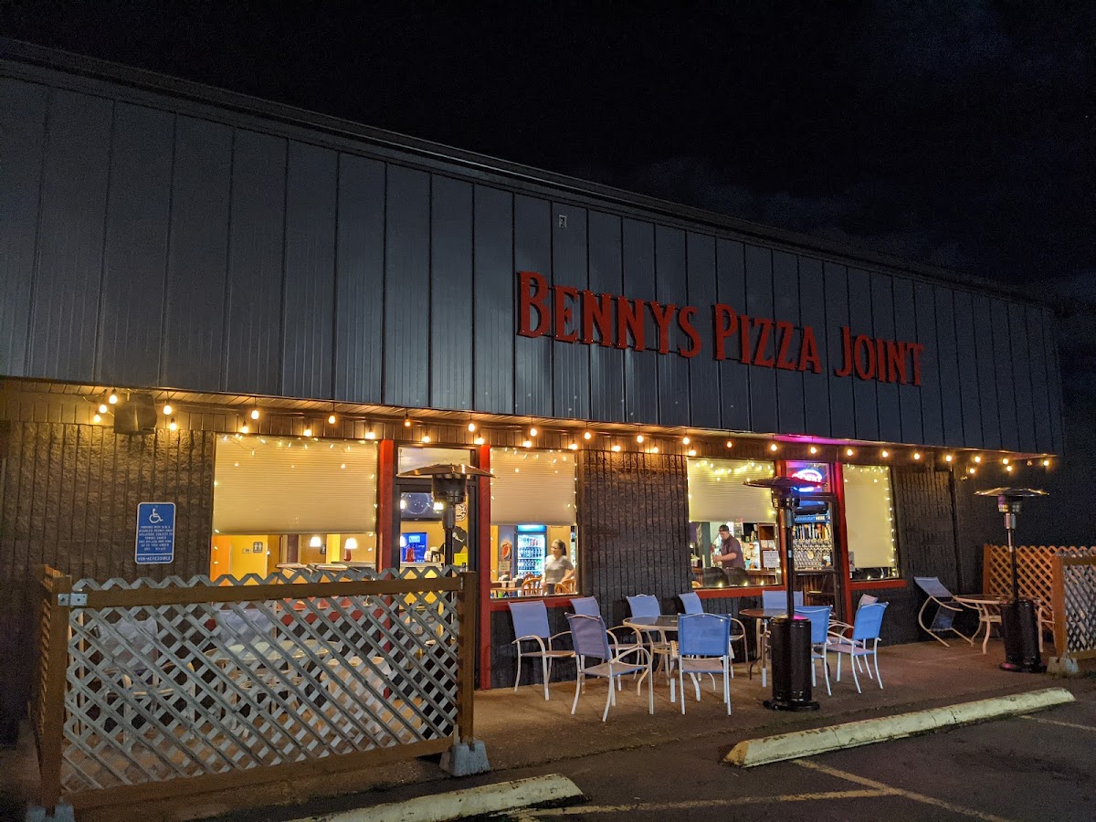 Bennys Pizza Joint